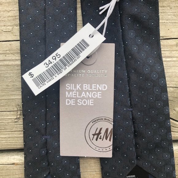 Silk Blend Skinny Tie - Picture 2 of 2